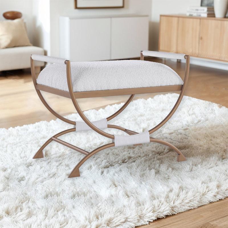 Beyaz Bukle Kumaş Döşemeli Bronz Metal Kemerli Bench - 70 cm - 164323