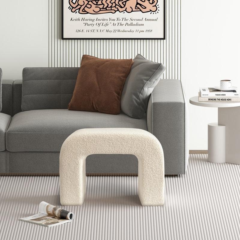 Beyaz Bukle Kumaş Şelale Tasarım Makyaj Masası Pufu - 65 cm - 233887