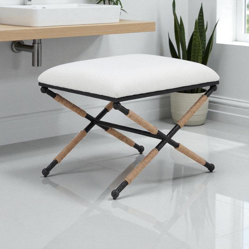 Beyaz Buklet Kumaş Metal Çapraz Ayaklı Makyaj Masası Pufu - 61x47 cm - 233292