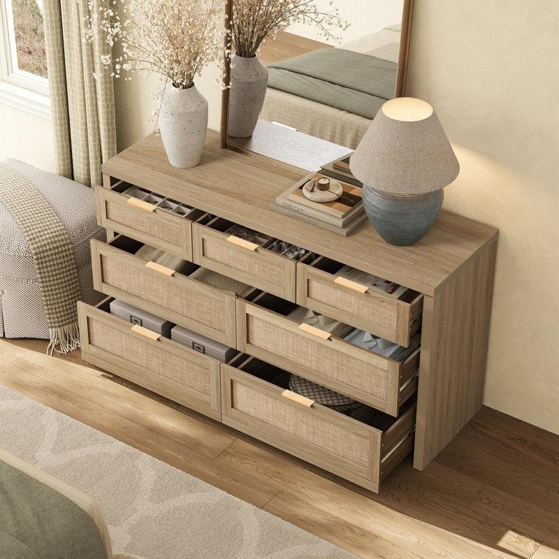 Doğal Ahşap Rattan 7 Çekmeceli Gold Kulplu Bohem Şifonyer - 145 cm - 182056