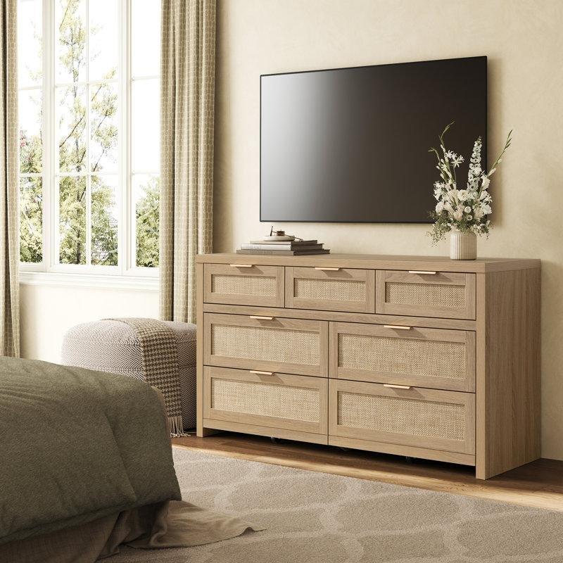 Doğal Ahşap Rattan 7 Çekmeceli Gold Kulplu Bohem Şifonyer - 145 cm - 182056
