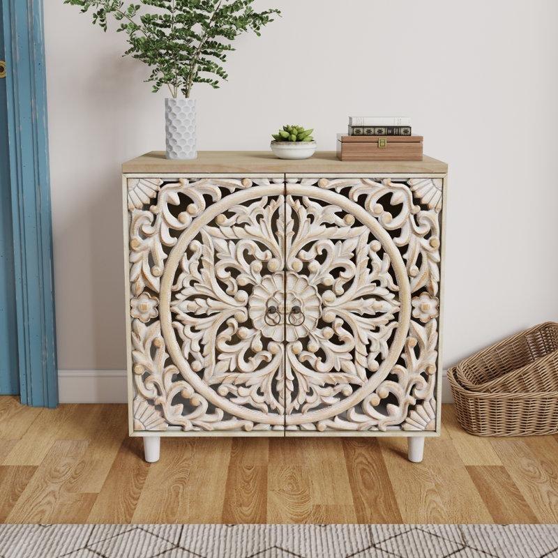 Eskitme Doğal Ahşap Rengi Çiçek Oymalı 2 Kapaklı Bohem Yatak Odası Dolabı - 77 cm - 181682