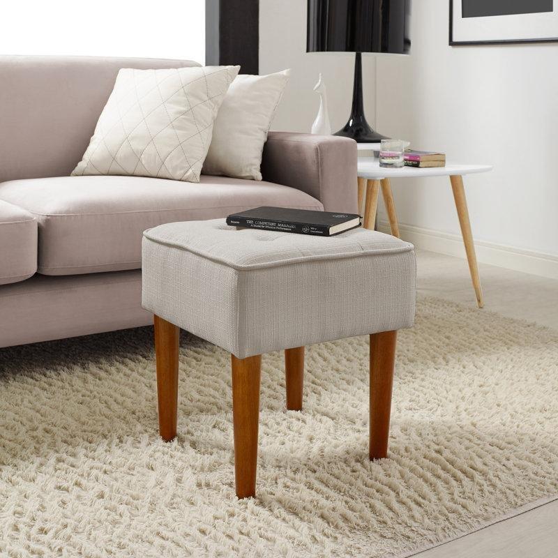 Fransız Güvercini Grisi Polyester Kumaş Masif Ahşap Kapitoneli Kare Makyaj Masası Pufu - 49x44x44 cm - 233386