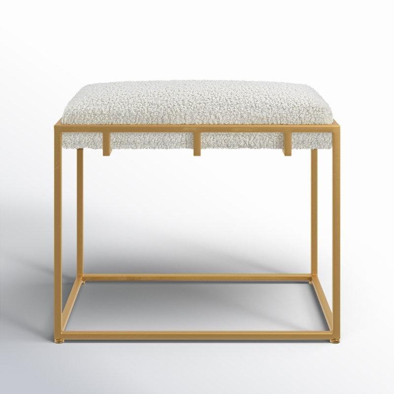 Gold Beyaz Demir Geometrik Döşemeli Makyaj Masası Pufu - 60x41 cm - 233942