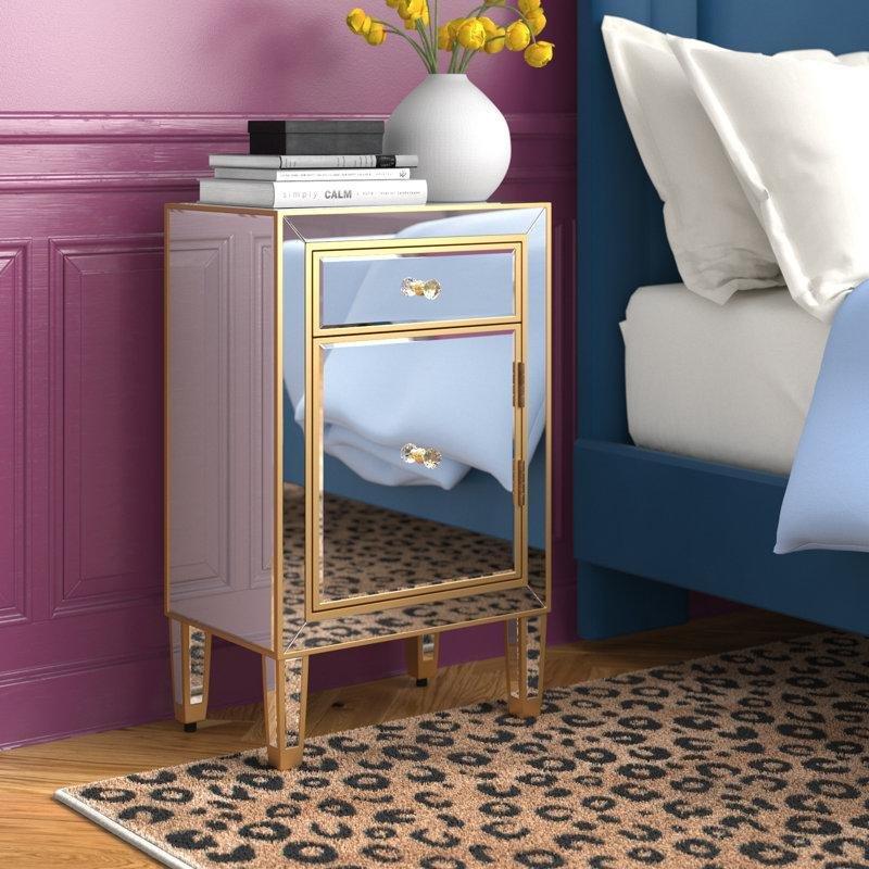 Gold Kulplu Aynalı Masif Ahşap Komodin - 46 cm - 223661