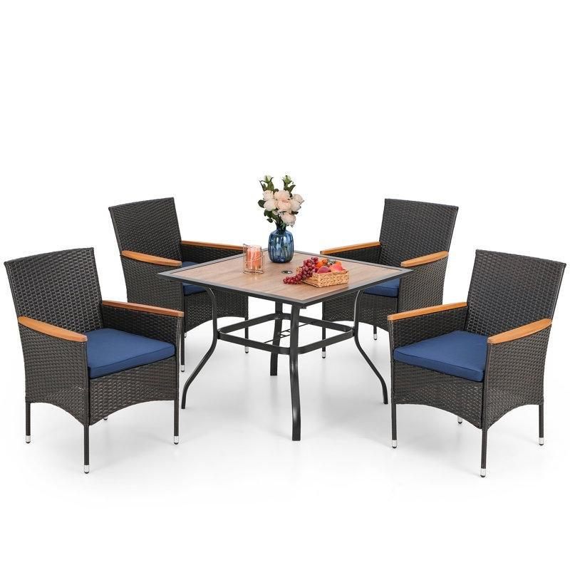 Kahverengi PE Rattan Minderli Şemsiye Delikli 4 Kişilik Bahçe Masa Takımı - 94x94 cm - 214022