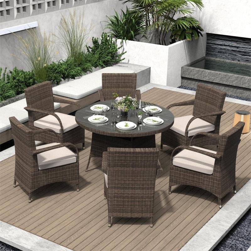 Kahverengi Rattan Yuvarlak Cam Tablalı Şemsiye Delikli 6 Kişilik Bahçe Masa Takımı - 135 cm - 213449