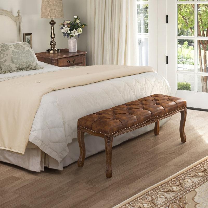 Kahverengi Suni Deri Kapitoneli Zımba Detaylı Oymalı Masif Ahşap Cabriole Ayaklı Bench - 115 cm - 164116