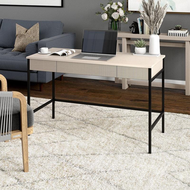 Kızılağaç Beyazı MDF ve Siyah Çelik 3 Çekmeceli Yivli Vintage Çalışma Masası - 122x56 cm - 234606