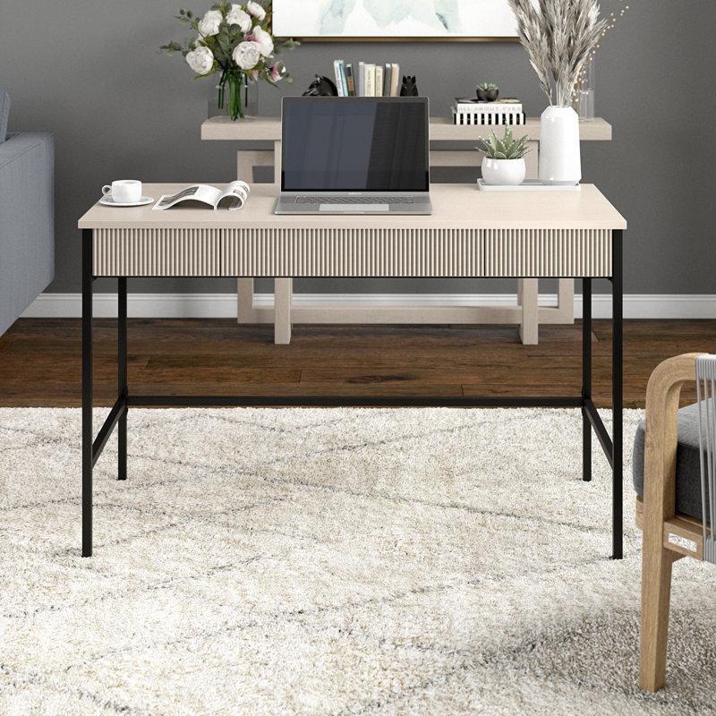 Kızılağaç Beyazı MDF ve Siyah Çelik 3 Çekmeceli Yivli Vintage Çalışma Masası - 122x56 cm - 234606