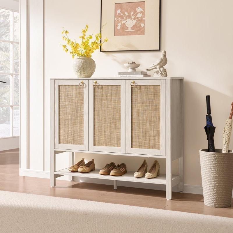 Krem Meşe Rattan Detaylı 3 Kapaklı Ayarlanabilir Raflı Ahşap Ayakkabılık - 116 cm - 228860