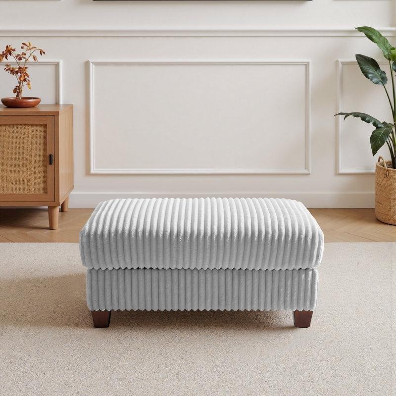 Pamuklu Flanel Kumaş Masif Ahşap Ayaklı Suni Kürk Dokulu Kare Puf - 92x63 cm - 165199