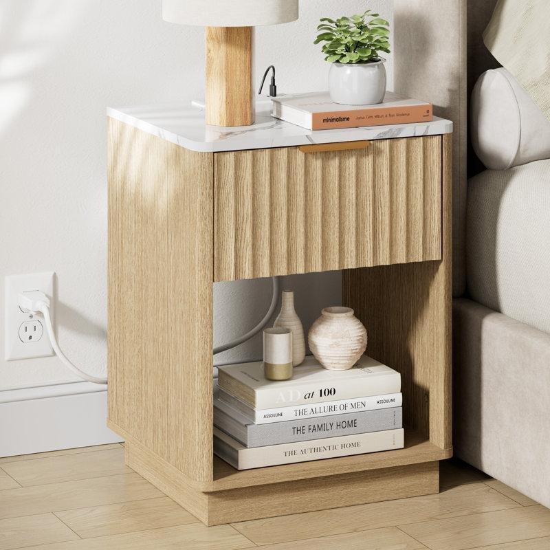 Prizli ve USBli Yivli MDF Raflı Komodin - 46 cm - 223045