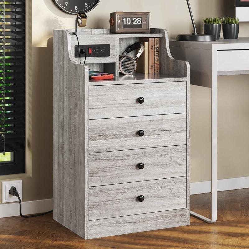 Siyah Masif Ahşap ve MDF Prizli USB Şarj İstasyonlu 4 Çekmeceli Komodin - 45x36 cm - 224311