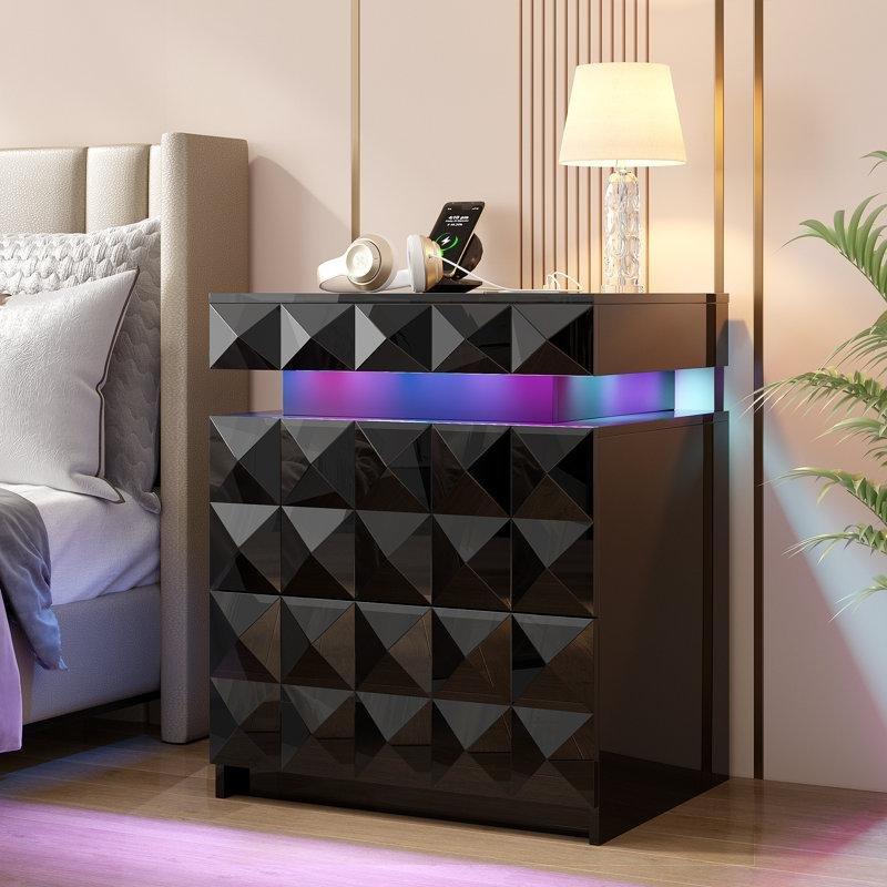 Siyah MDF Akıllı LED Aydınlatmalı ve USB Şarjlı 3 Çekmeceli Komodin - 51 cm - 222798