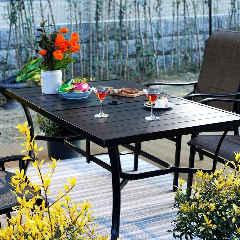 Siyah Metal Şemsiye Delikli İstiflenebilir Sandalyeli 6 Kişilik Bahçe Masa Takımı - 150x90 cm - 214036