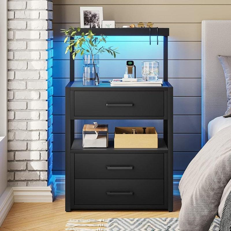 Suntalam Üç Çekmeceli LED Işıklı ve Prizli Komodin - 45x40x88 cm - 223793