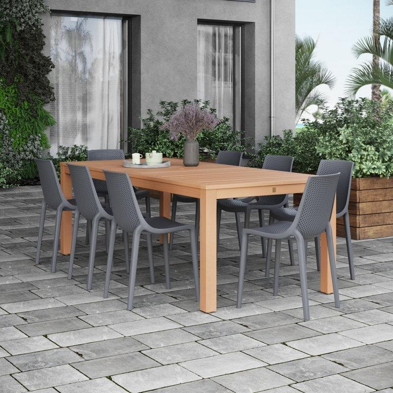 Tik Rengi Masif Okaliptüs Şemsiye Delikli 8 Kişilik Bahçe Masa Takımı - 224x100 cm - 214920