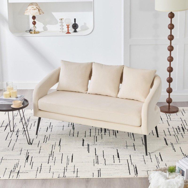 Bej Kadife Masif Ahşap İskeletli Metal Ayaklı 3 Yastıklı Bohem Koltuk - 137x70x73 cm - 286878