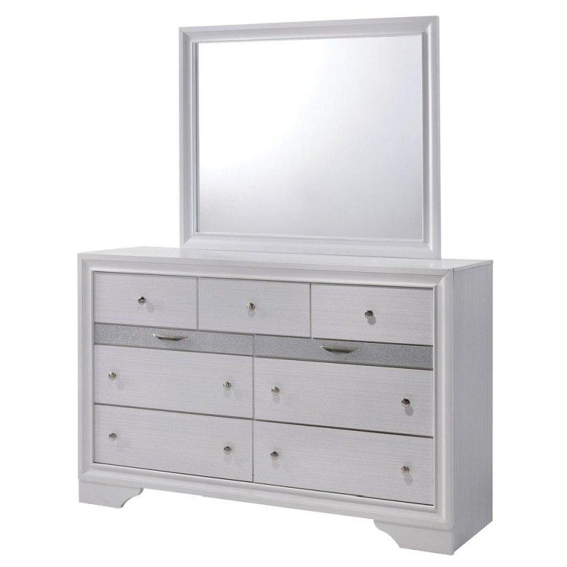 Beyaz Ahşap Aynalı 9 Çekmeceli Gümüş Rengi Detaylı Şifonyer - 161 cm - 303131