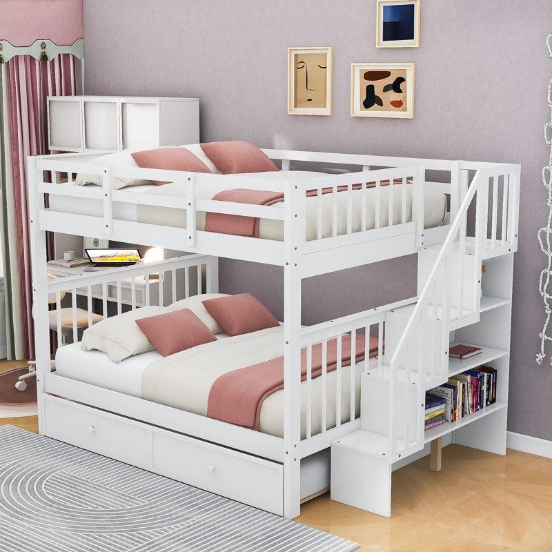 Beyaz Ahşap Merdivenli 3 Raflı Yavru Yataklı Ranza - 246833