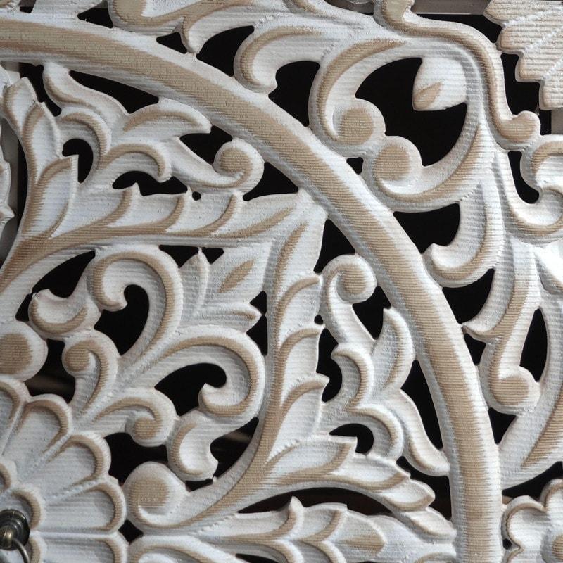 Beyaz Eskitme MDF 4 Kapaklı El Oyması Bohem Konsol - 150x86x40 cm - 325256