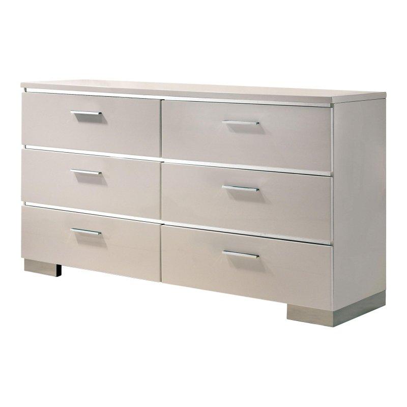 Beyaz Masif Ahşap Parlak 6 Çekmeceli Krom Detaylı Şifonyer - 161 cm - 296621