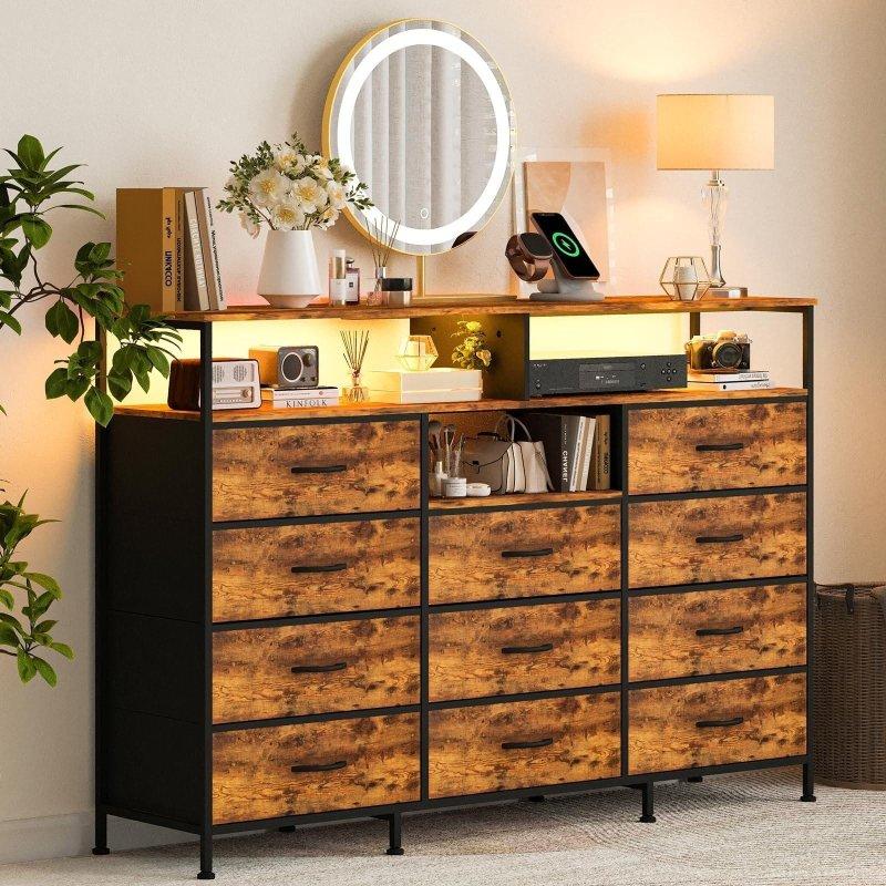 Gri Ahşap Kaplama LED Işıklı ve Prizli 11 Çekmeceli Şifonyer - 140x94 cm - 301622