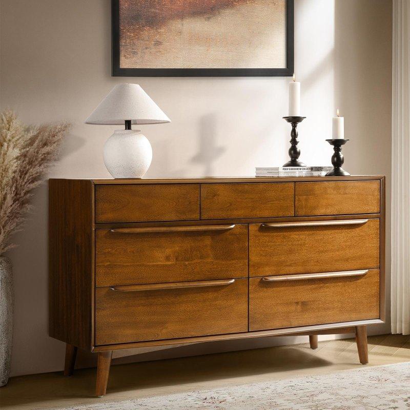 Kahverengi Masif Kauçuk Ağacı Ayaklı MDF 7 Çekmeceli Dahili Bölmeli Şifonyer - 133x54x82 cm - 294822