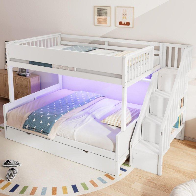 Kahverengi ve Beyaz Masif Ahşap Yavru Yataklı Depolamalı Merdivenli LED Işıklı Ranza - 250x262x166 cm - 249141