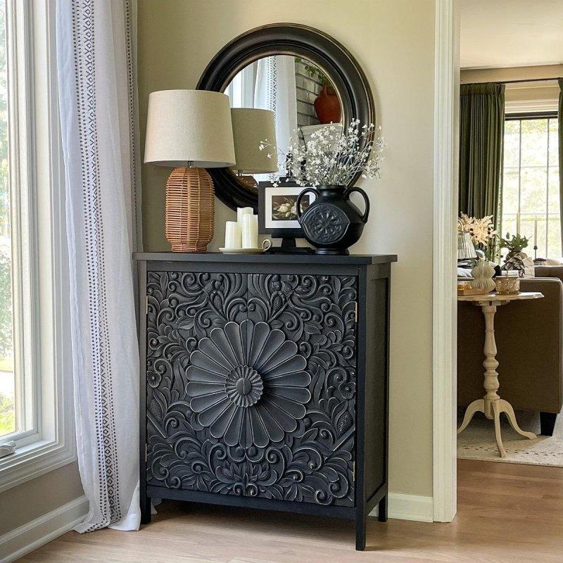Siyah Ahşap Eskitme Tasarımlı Çiçek Oymalı El Yapımı Bohem Konsol - 84x36x94 cm - 325268 Siyah Ahşap Eskitme Tasarımlı Çiçek Oymalı El Yapımı Bohem Konsol - 84x36x94 cm - 325268