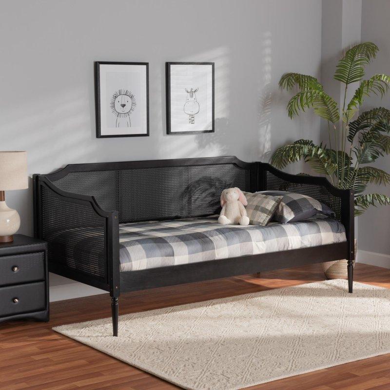 Siyah Kauçuk Ağacı ve Sentetik Rattan Örgü Tornalanmış Ayaklı Daybed Karyola - 199x106 cm - 330370 Siyah Kauçuk Ağacı ve Sentetik Rattan Örgü Tornalanmış Ayaklı Daybed Karyola - 199x106 cm - 330370