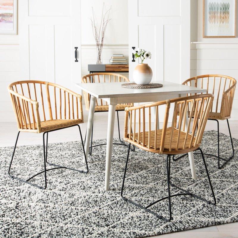 Siyah Metal Ayaklı Varil Sırtlı Rattan Sandalye - 252070
