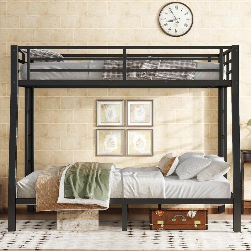 Siyah Metal Full XL ve Queen Yataklı Ranza - 161x211 cm - 246251